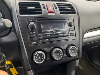 Subaru Forester 4×4 2,0i 110 KW AC STK - 13