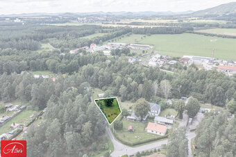 Rovinatý pozemek v krásné, zelené lokalitě - Ploužnice p. R. - 13