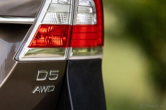 VOLVO XC70 D5 AWD SUMMUM - 13