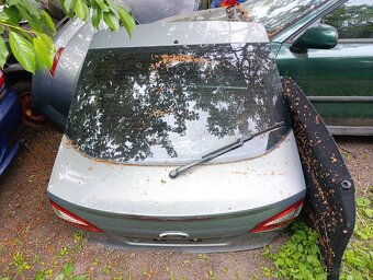 Ford Mondeo mk4 (díly ) - 13