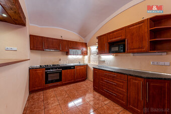 Prodej hotelu, 1028 m2, Rožnov pod Radhoštěm, ul. Palackého - 13