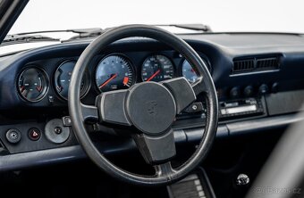 Porsche 911 SC Coupé z roku 1981 - 13