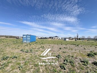 Prodej, 14 stavebních parcel o výměře min 930m2 - max 1021m2 - 13