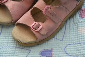 32 33 Fare Essi Adidas Next boty sálovky sandálky - 13