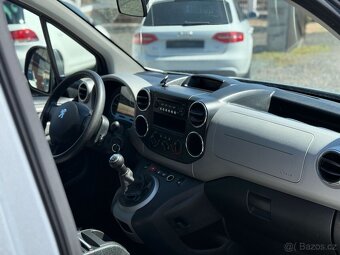 Peugeot Partner Tepee 1.6i 2011 bez koroze/2x kola - 13