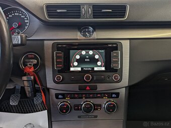 Volkswagen Passat VARIANT 1.6TDi 77kW TEMPOMAT PDC - 13