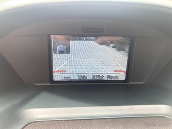 Ford C-MAX, 1,6/110kW Kamera Navi Výhřev Xenon - 13