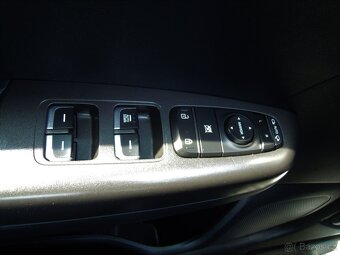 Kia Sportage, 1.7CRDi ORIG.KM - SERVIS - 13