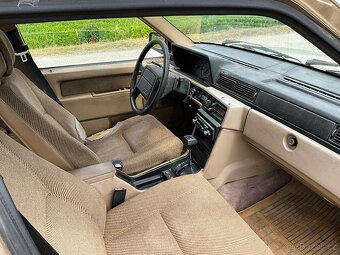 Volvo 740, B230F, automat. K renovaci - 13