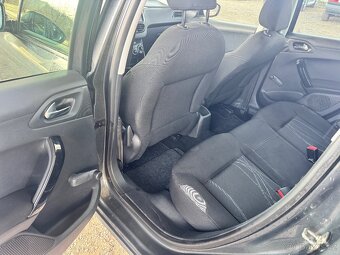 Peugeot 208 VTi active, 1.4 70kw, 2015, LPG - 13