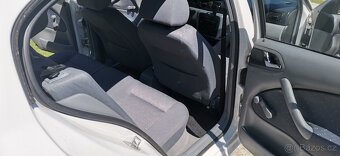 Prodám Škoda Octavia 1.4 16v 55kw - 13
