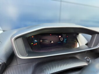 Peugeot 208 ALLURE 100 koní, Navigace - 13