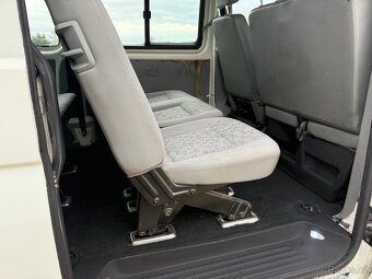 Transporter T5 1.9 TDI 9 Míst Long - 13