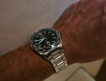 hodinky Hamilton Broadway GMT Auto Limited Edition - 13