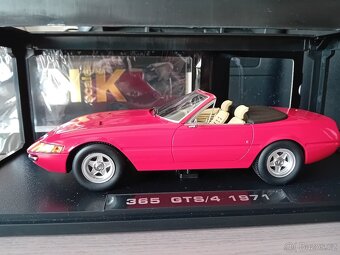 BMW, Ferrari a Mercedes-Benz 1:18 KK - Scale - 13