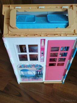 Dům pro Barbie +auto - 13