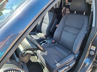 Honda CR-V 2.2i- CTDi 103KW 4x4 - 13