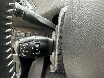 Peugeot 308 1.2i 81kW Navi/1Maj/ - 13