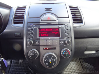 Kia Soul 1.6CRDi,94kW,2majČR,S.kniha,klima,tažné - 13