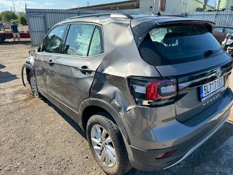 Vw T-Cross Life 1.0TSi 70 kw 2019 motor star bez dokladu na - 13