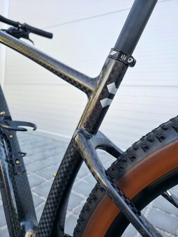 Horské kolo Leonardi Factory Racing DARKLITE Carbon 29″ - 13