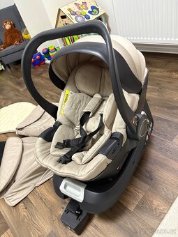 Kočárek egg 2, 9v1 - 13