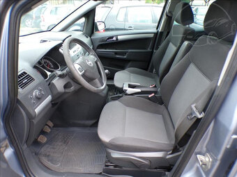 Opel Zafira 1,6 Turbo 110kW 7.MÍST,TAŽNÉ - 13