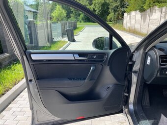 Volkswagen  Touareg 3,0 TDI - 13