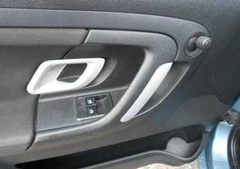 Škoda Fabia 1,2 HTP benzín - 13