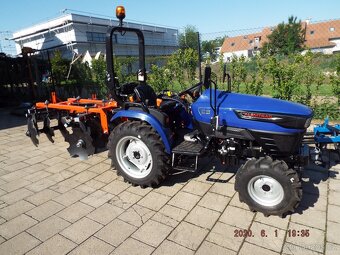 Malotraktor Farmtrac T-26 4WD - 13