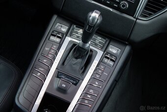Porsche Macan - 13