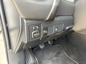 Toyota Corolla 1.3 VVT-i Active/73 kW/ČR/DPH/110 tis. km - 13