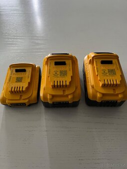 Dewalt Nové Batteries 20V XR 6.0ah 2.0ah  $$$$$$$$$$$$$$$$$$ - 13