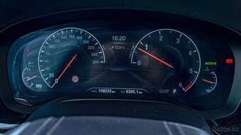 BMW Rad 5 530d xDrive A/T - 13