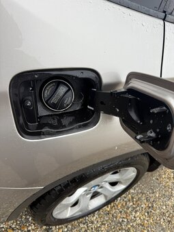 BMW X1 20d 130 KW Xdrive 2011 NOVÉ V CZ PLNÝ SERVIS BMW - 13