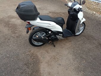 Yamaha xenter 125i Cz doklady v ceně - 13