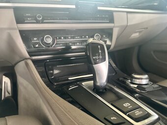 BMW F11 / F10 / 530D / 190 KW / 2012 / VEŠKERÉ NÁHRADNÍ DÍLY - 13