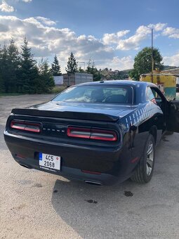 Prodám Dodge Challenger 3.6 SXT - 13