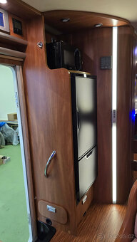 Obytný vůz karavan Laika Kreos 7009 - 13
