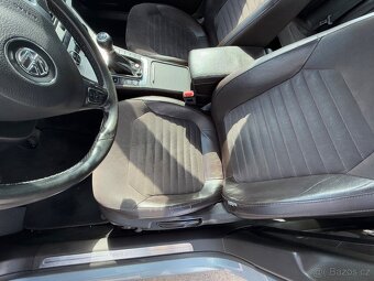 TOP: Volkswagen Passat Variant B7 - 13