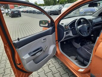 Kia Picanto 1,0i 45kW SERVO  STK DO 06/2027 - 13