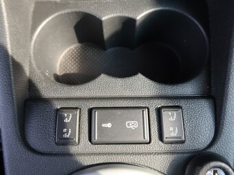 Škoda Fabia 1.2i,51kW,NovéČR,Aut.klima - 13