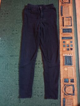 8x džíny vel. XS/34 a S/36 H&M, Sinsay, Zara, Bershka... - 13