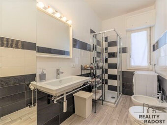 Prodej bytu 2+kk 52 m², via Fratelli Bandiera, Silvi, Itálie - 13