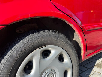 Mazda 323 1.6 2001 - 13