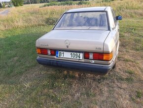 Mercedes 190 1.8 i 80kw Automat - 13