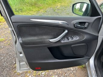 Ford S-max 2.0TDCI, 7 míst - 13
