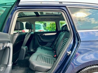 VW Passat 2.0 TDI 130 kW Xenon,Pano,Kůže,Servis - 13