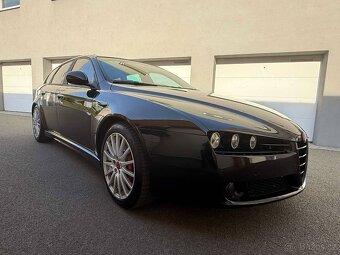 Alfa Romeo 159 ti - 13