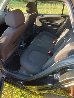 Prodám Škoda Fabia combi 1.4 16V 59 kw - 13